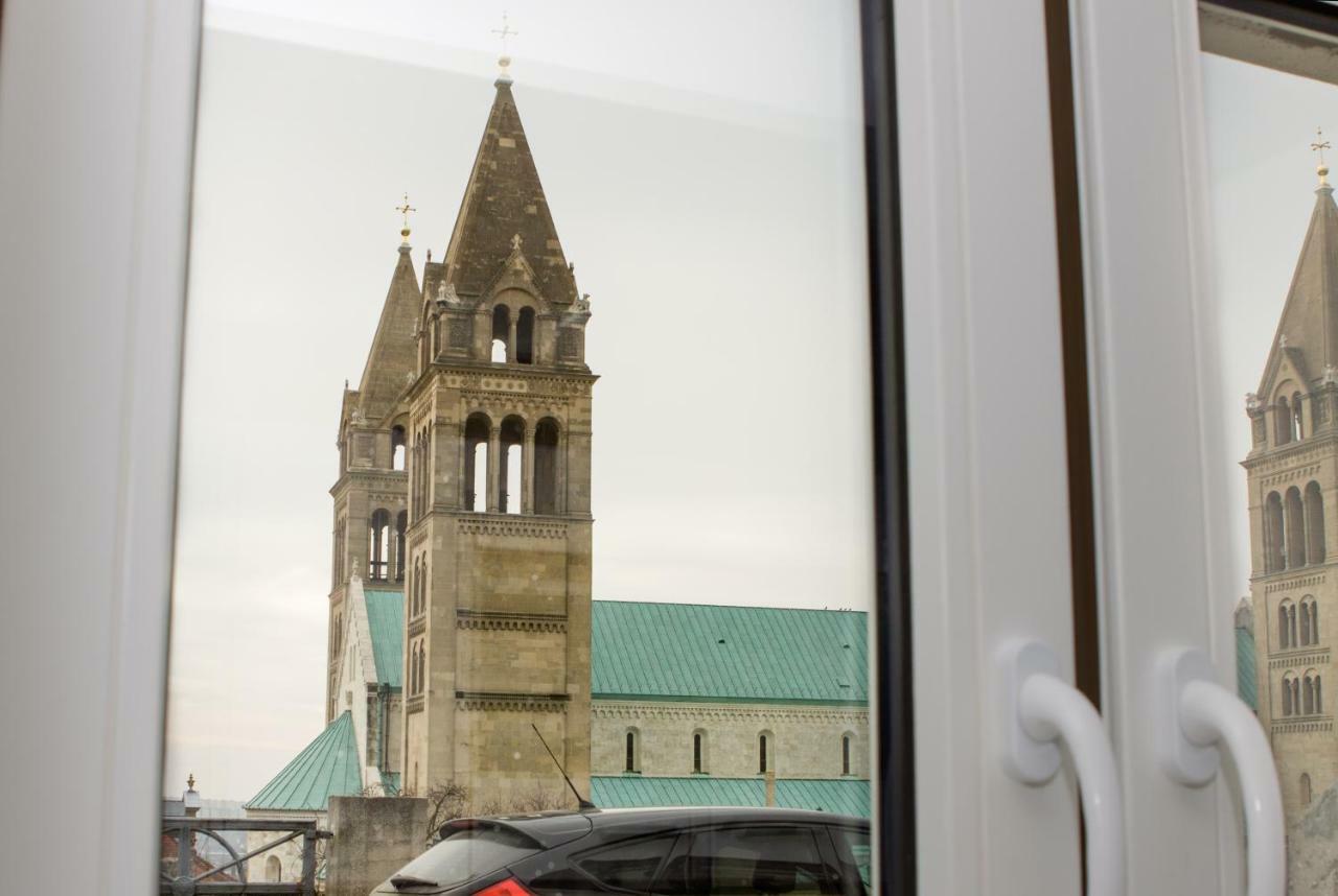 Aradi Apartman Pécs Extérieur photo
